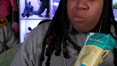 when you are chilling and something scares the shit out of you  😂😂😂