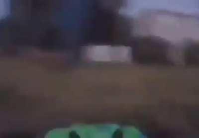 7 AM wakin' up in the kitchen Gotta get fresh, gotta get online Gotta go upload my new video See ya everyone, I gotta get goin' Yeah I'm an orange but I'm rushin' Gotta get down to the fruit stop Gotta tell some puns to my friends Pear is in the front sea