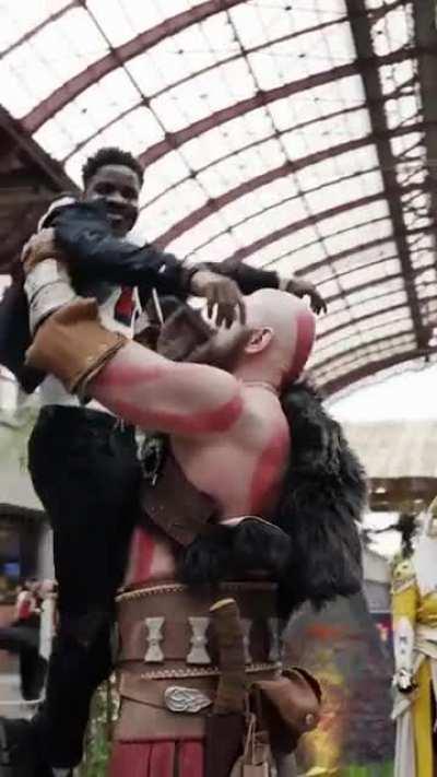 Absolute God Of War Cosplayer (Reuploading since the original post was removed)