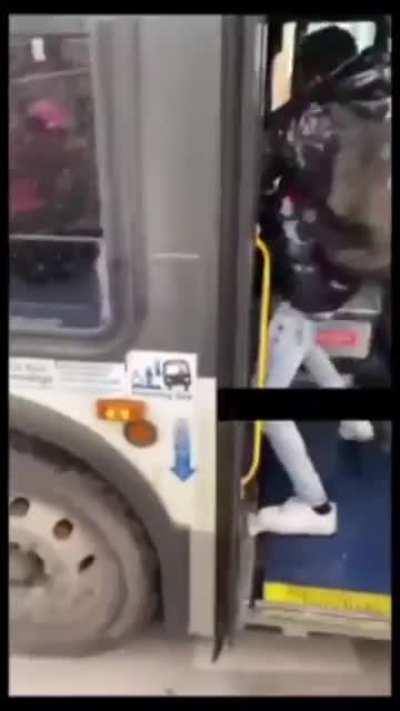 Told em to pay they start blacking