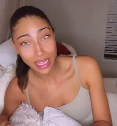 I want her throat so bad