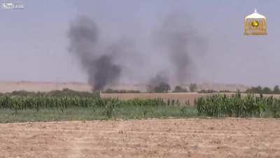 [Combat edit] Taliban fighters attack Afghan Army outpost in Musa Qala, Helmand province (September, 2015)