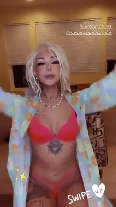 Sexy story on Instagram