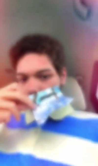 A fent edit is bizarre 😵‍💫