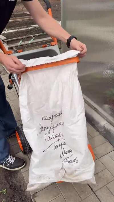 This multi-purpose wheelbarrow