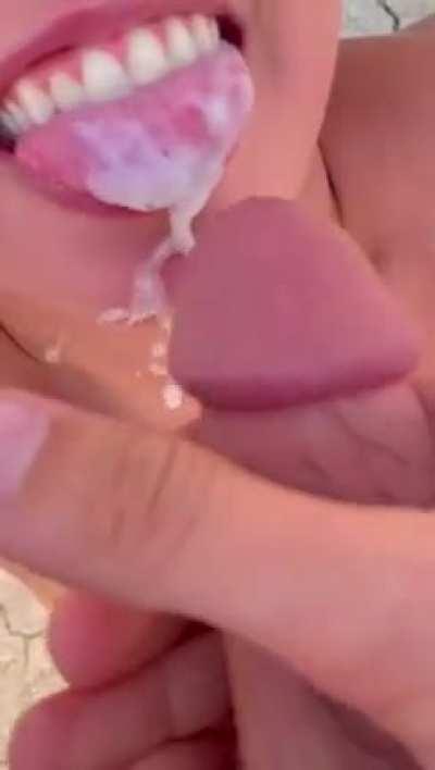 Hiking and wanted a snack, and he dared me to go totally naked 😅 [gif]