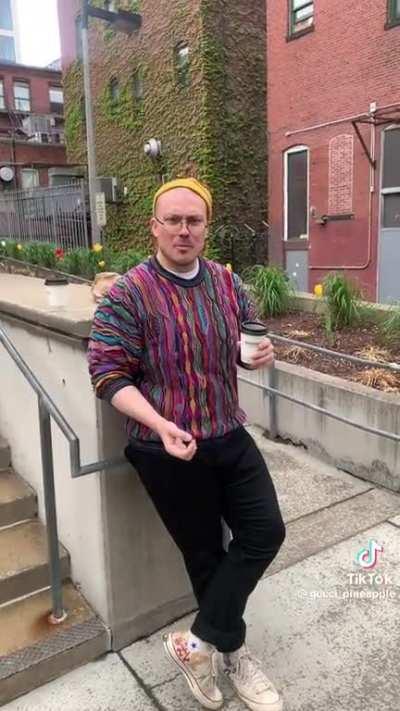 VIDEO FOOTAGE OF DRAKE FAN HARASSING FANTANO IN PUBLIC!!