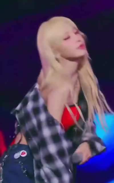 Sakura (Le Sserafim)