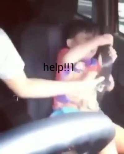 Quick! There are police!!