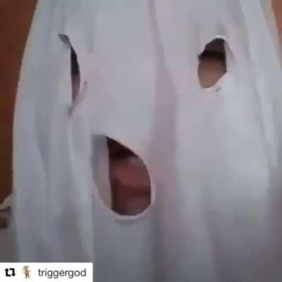 My new ringtone, i hope noone will call me during class...