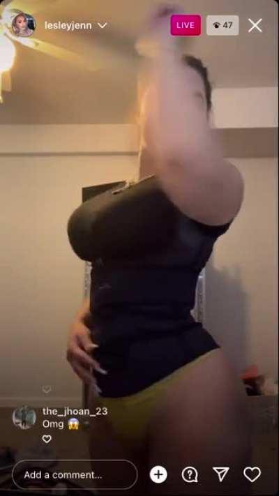 Lesleyjenn 👀