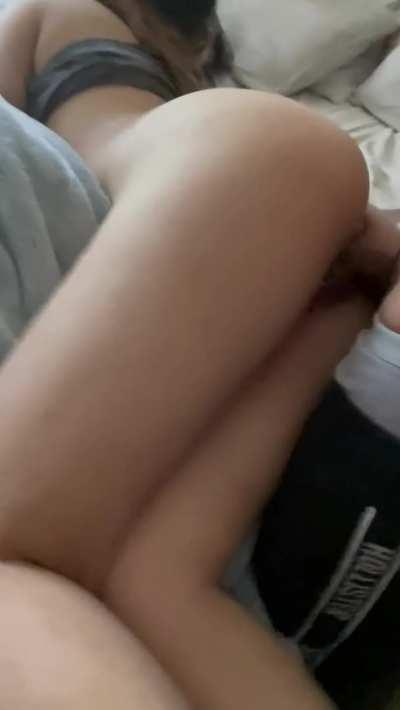 Grab my ass daddy and bend me over !!🥵🥵🥵🥵