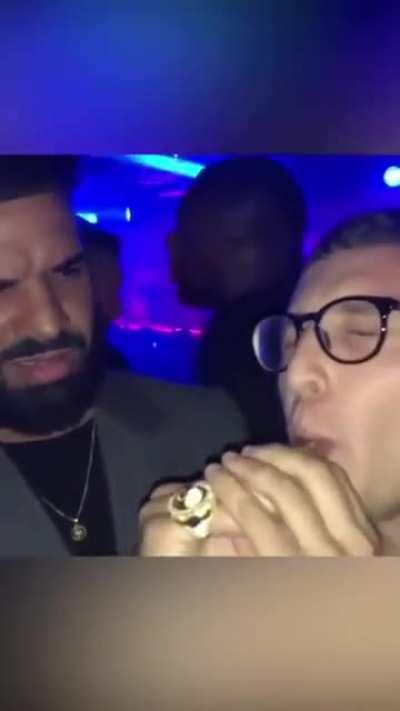 Late con Drake, sinceramente momento epico.