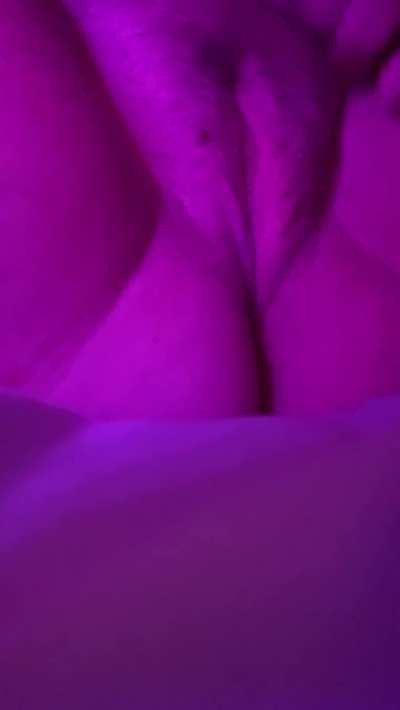 Watch her jiggle >.^