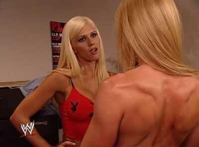 Sable showing off to Torrie Wilson