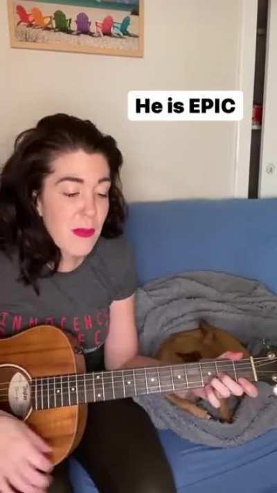 Casper and Pam singing Bruno Mars.. 😂