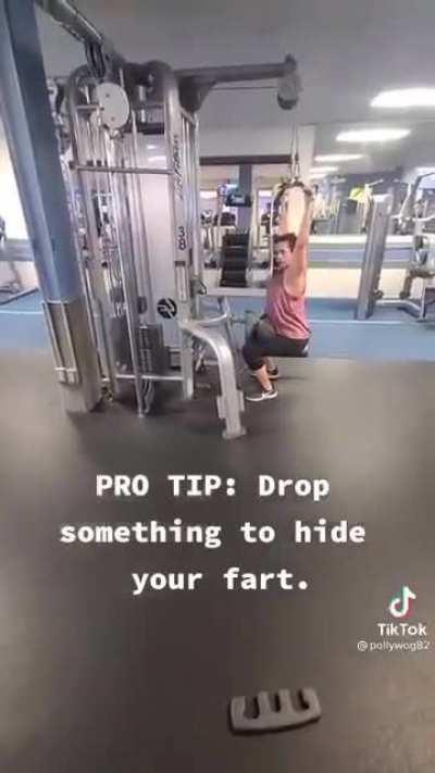 önemli bilgi: osurcaksanız ilk önce bişey fırlatın