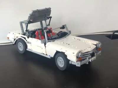 Yes I'm a virgin, yes I don't have self esteem, but I made this rc Lego Mercedes