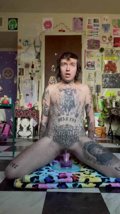 Do you like watching me stretch out my pussy? 