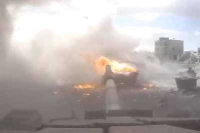 Syrian T-72 MBT got rekt by an RPG-29 