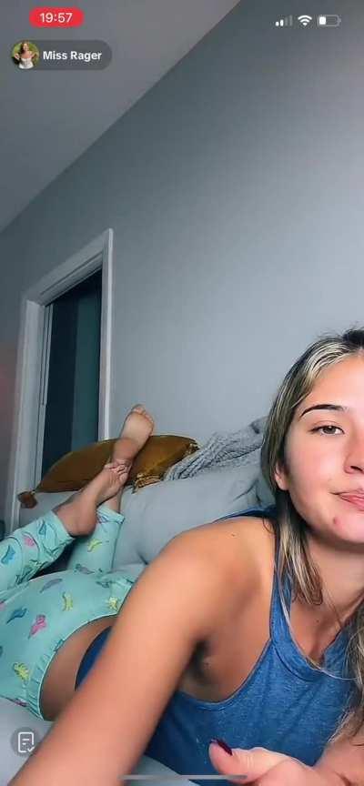 missragersloth - close up sexy soles live rn
