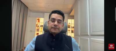 very serious discussion 💀