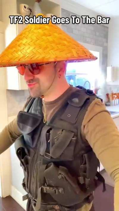 The similarities to 2010s gmod videos are insane