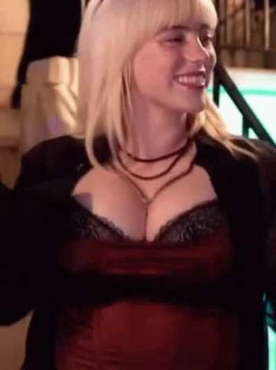 Will feed you Billie if tell me about your dirty fantasies