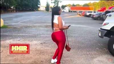 Nu Nu Nelly 😍🔥🍑