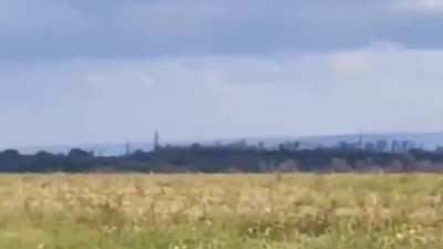 The fall and explosion of Russian SU aircraft struck by Ukraine MANPAD