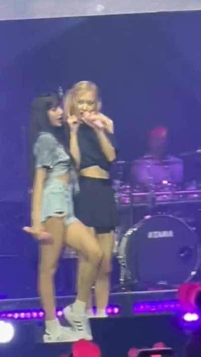 damn, lisa's body is fine as hell