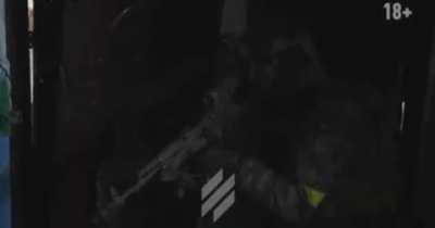 Some CQB in Bakhmut, Hit in face but still firing on russian position