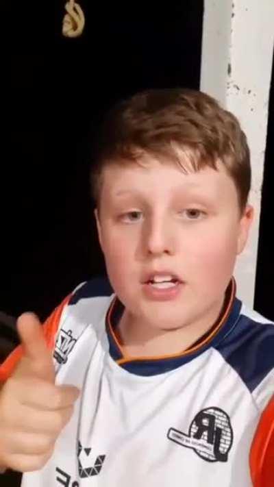 CARA POR FAVOR VOCE TEM QUE PROIBIR A ENTRADA DESSES PROJETOS DE SERES HUMANOS 😡