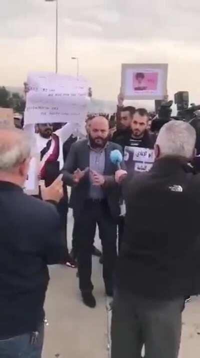 Anti-Vaxxers protest against wearing face masks & lockdowns. Bill Gates was also blamed.