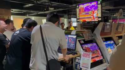 Boom, I just realized who this is, it seems to be one of the originals of the Mikado Game Center robot girl!!!! That is so cool. Here’s some video for you of the action today at Mikado.