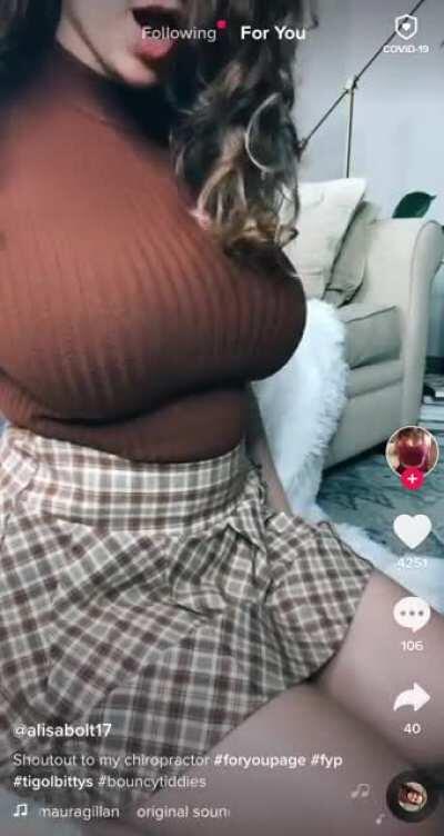 The tigolbittys of @alisabolt17