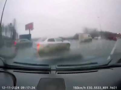 Driver must've been proud of themselves