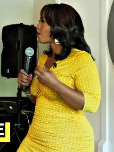 Jessica Larché (Wellfit Social Club Gathering)