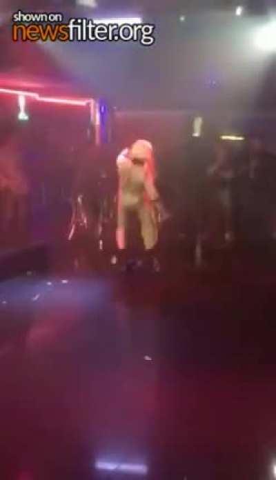 Stormtrooper gets blown by Princess Leia.