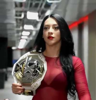 That see through top and the bra tho😩🥵