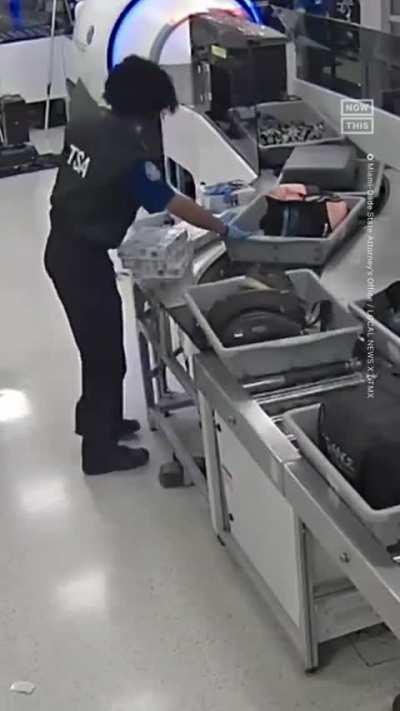 This nigga got caught in 4k 📸📸📸