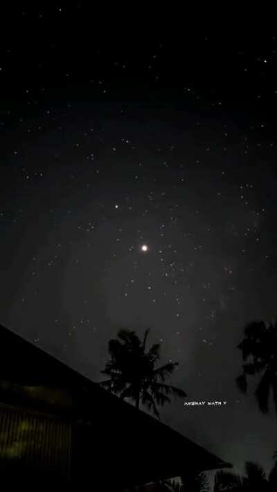 A Milkyway timelapse shot on my phone at kollam i clicked 176 photos each photos took 32 seconds to click 🤯 you can see at the ending that it fades away as soon as the clouds cover up the sky Shot on poco f1 with manual settings Do comment your opinions 🙌