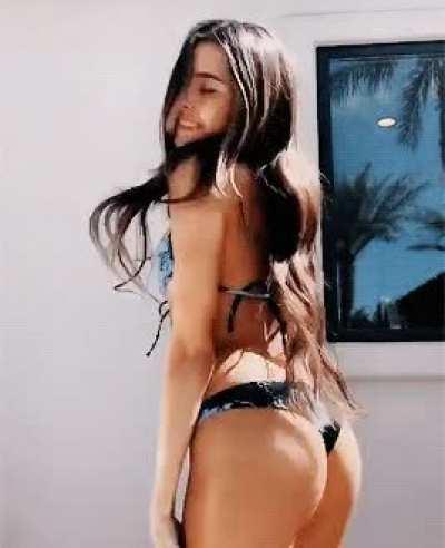 Madison Beer is such a perfect fuckdoll