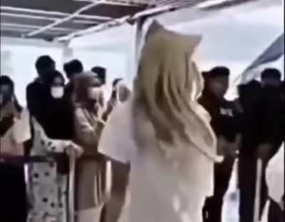 Average anime cosplay convention