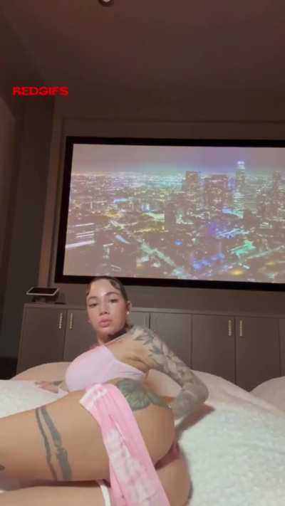 Bhad bhabie wifey material ? 🥴🍑