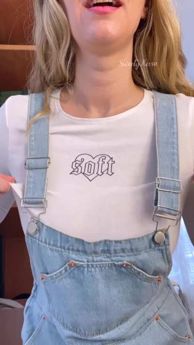 I love wearing overalls ☺️