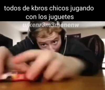 Que recuerdos(avertencia audio saturado se recomienda bajar volumen antes de ver el video)