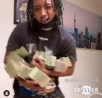 Pressa heard the berete noise WTFFF 🔥🔥🔥