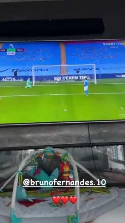 The reaction of Bruno’s family when he scored today