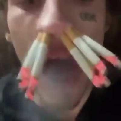 achei q era o yani sem meme